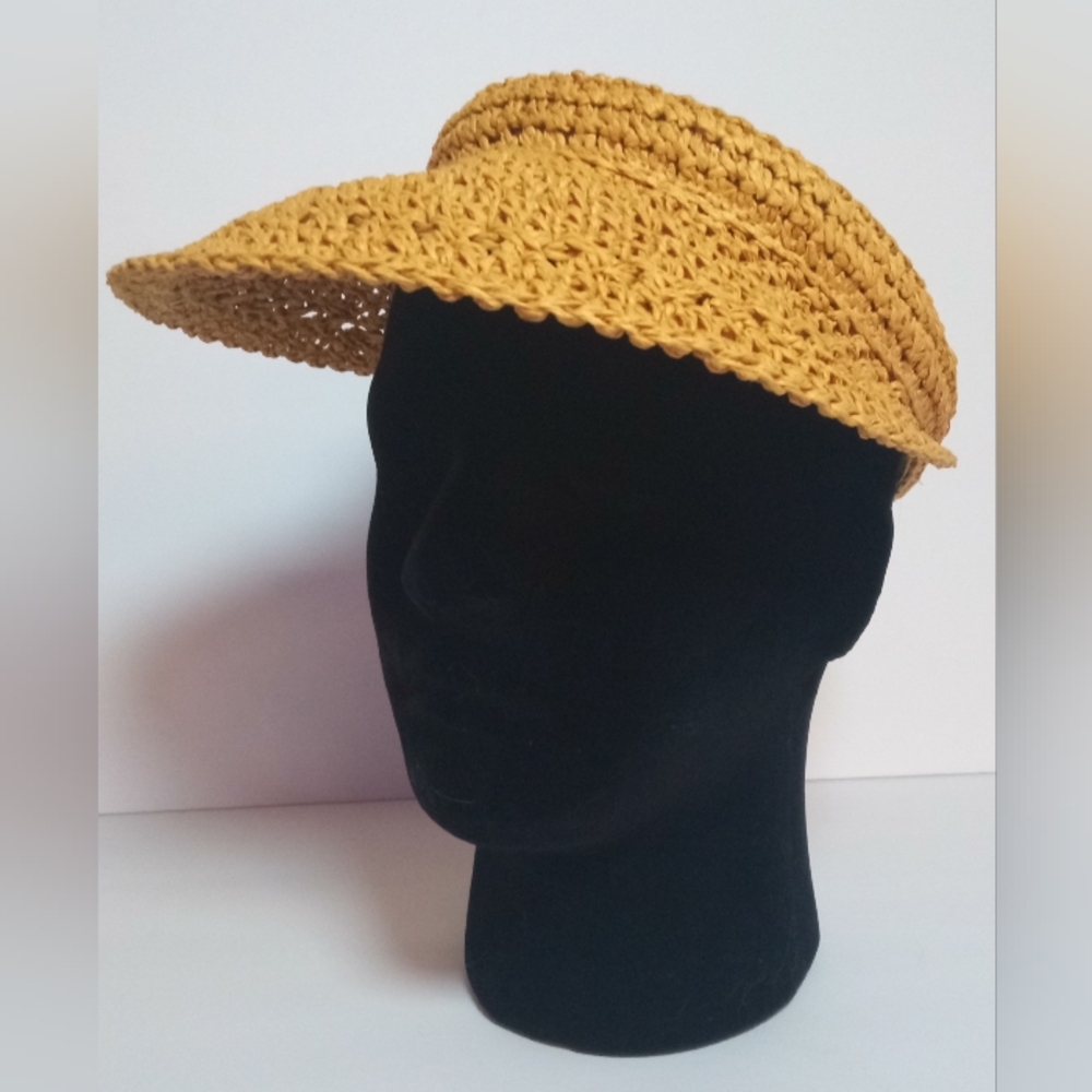 Straw visor hat